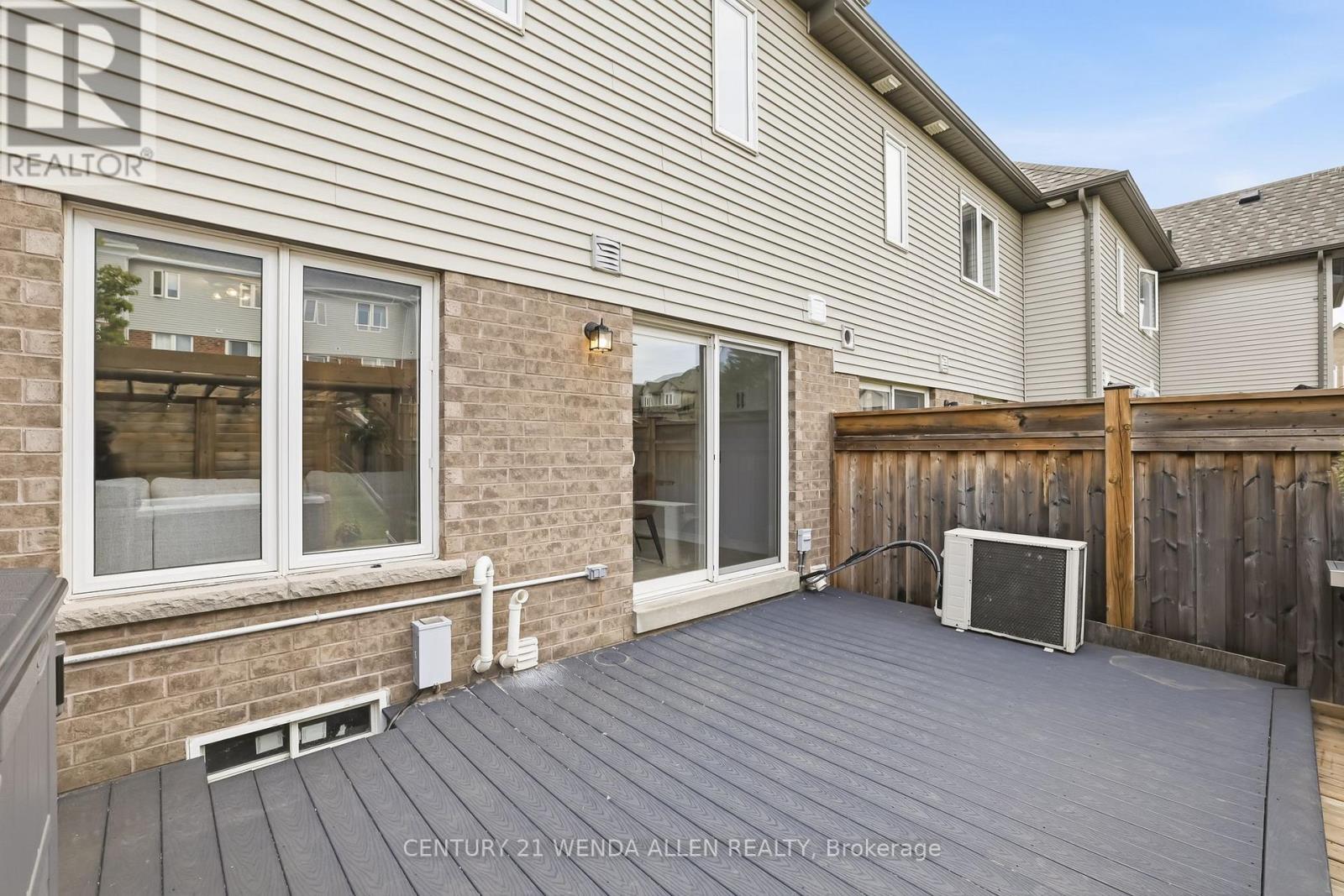 1821 SHELBURNE STREET - 36
