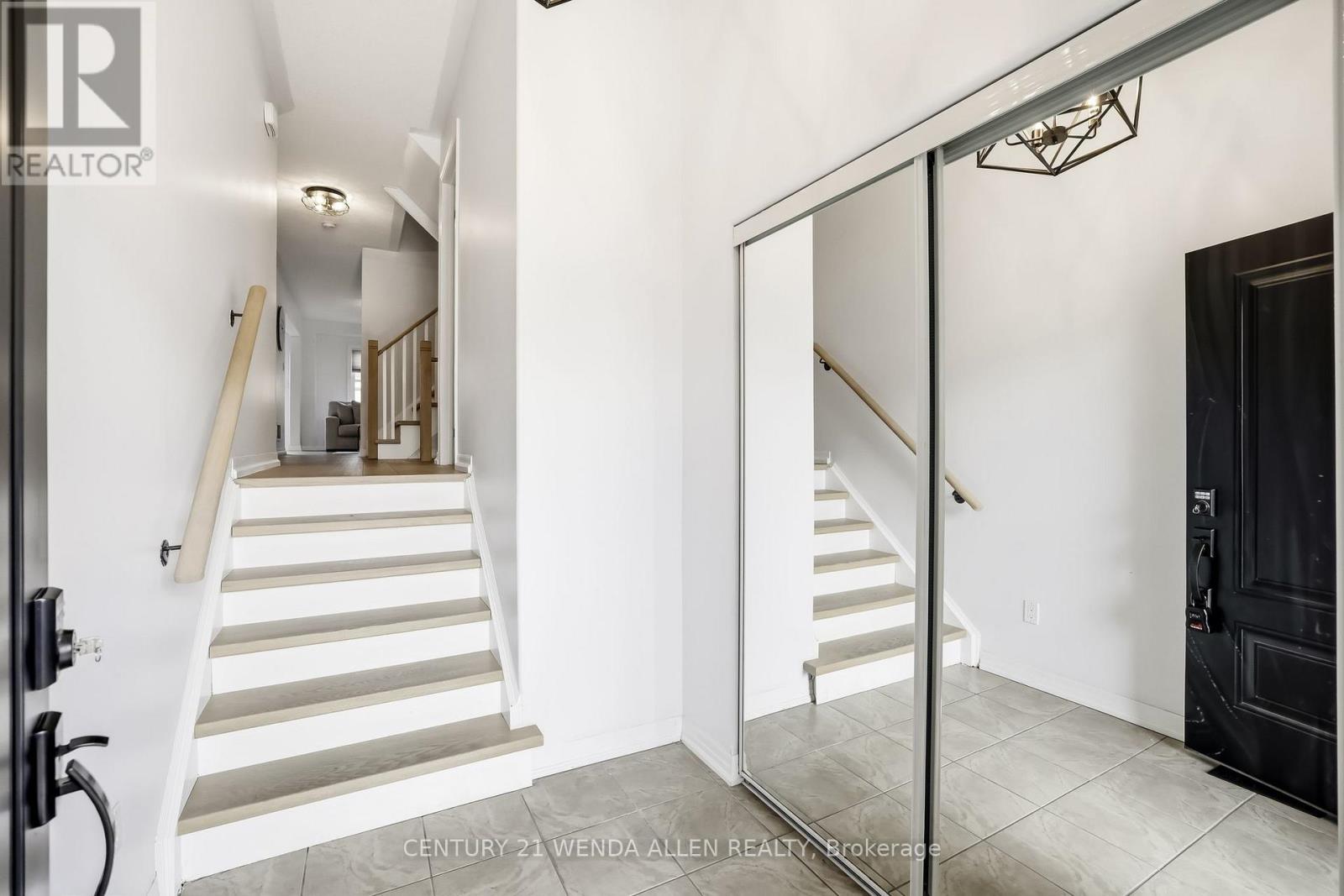 1821 SHELBURNE STREET - 6