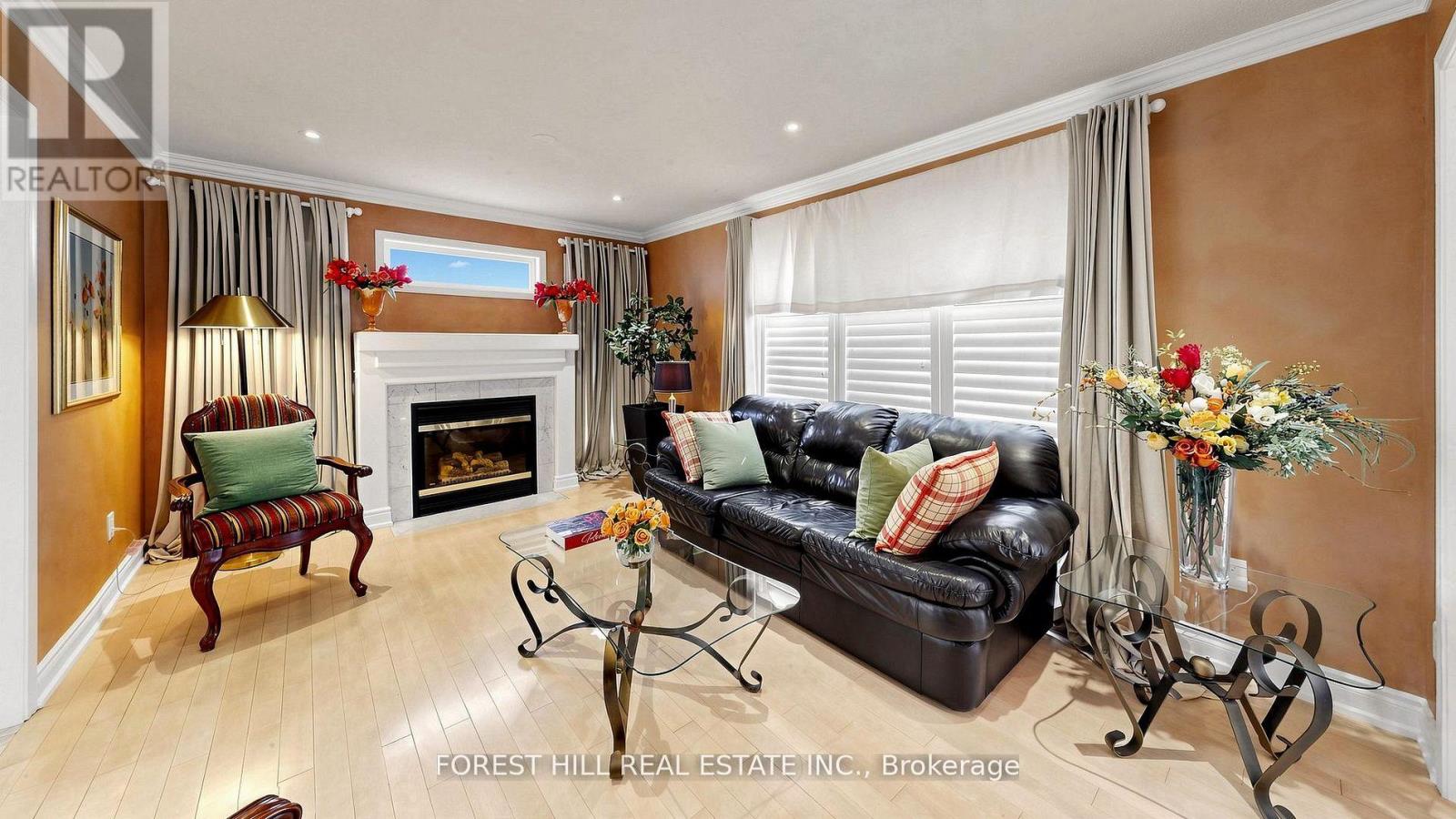 51 WINSTON CASTLE DRIVE - 13