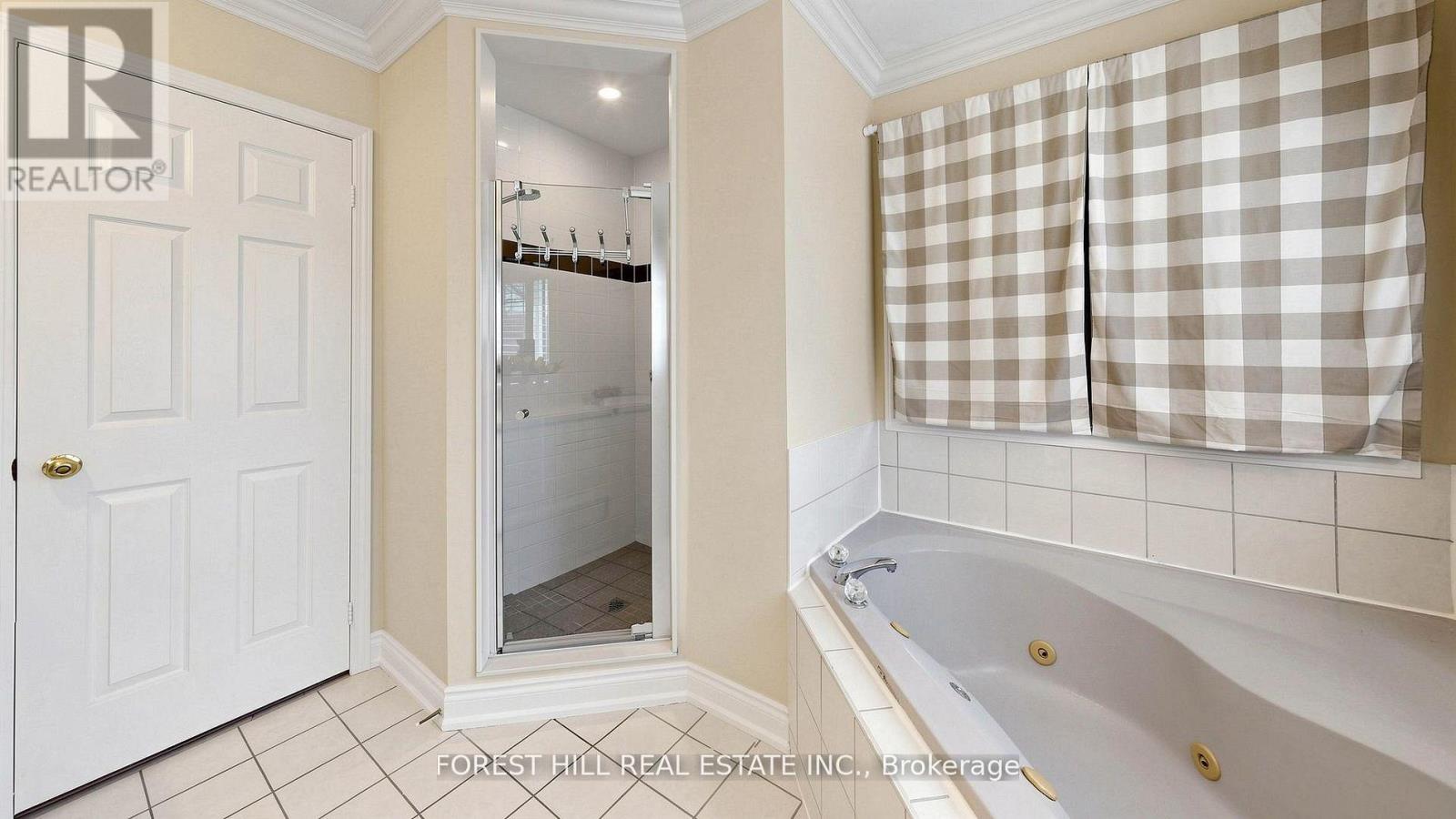 51 WINSTON CASTLE DRIVE - 27