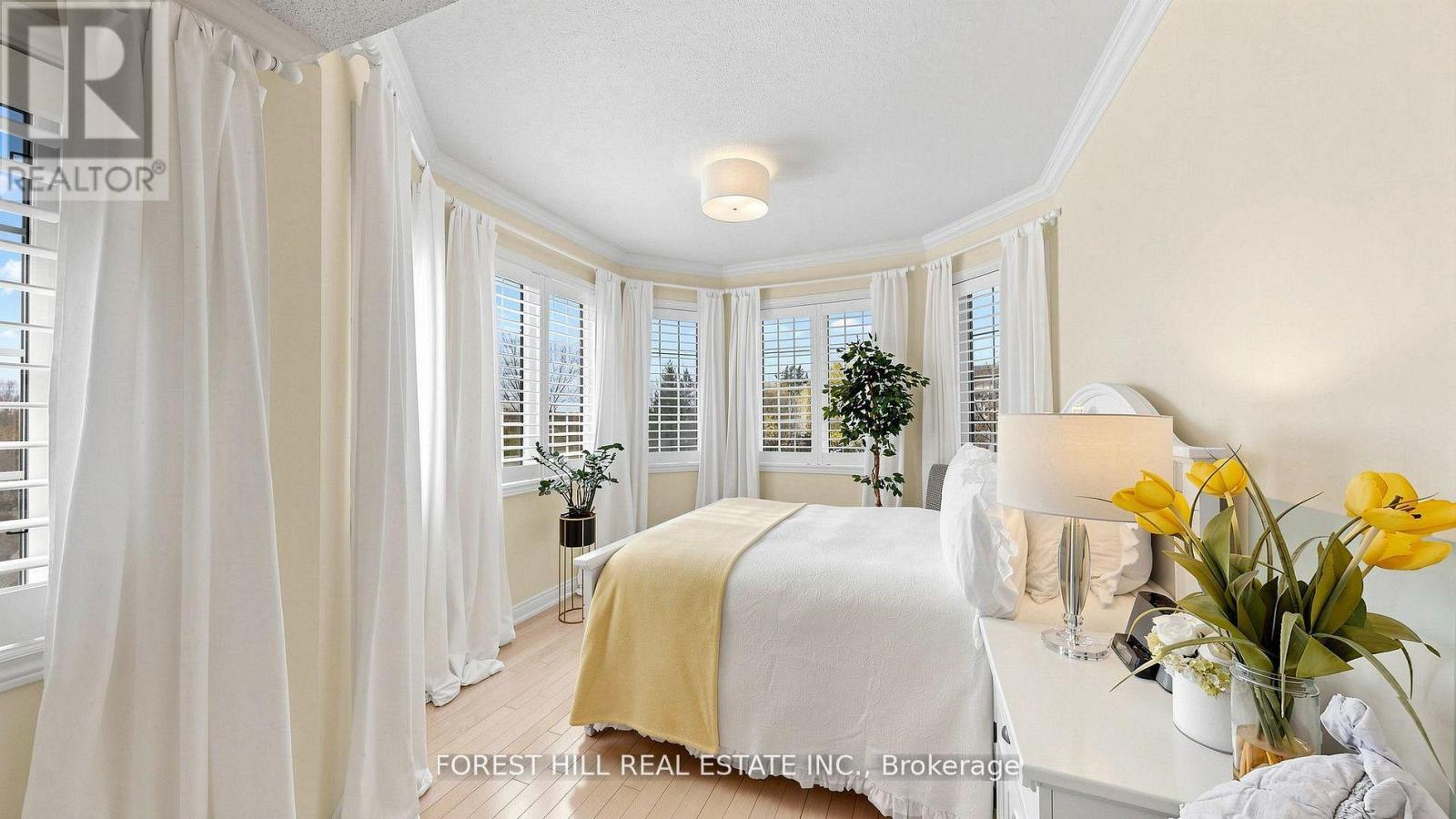 51 WINSTON CASTLE DRIVE - 30