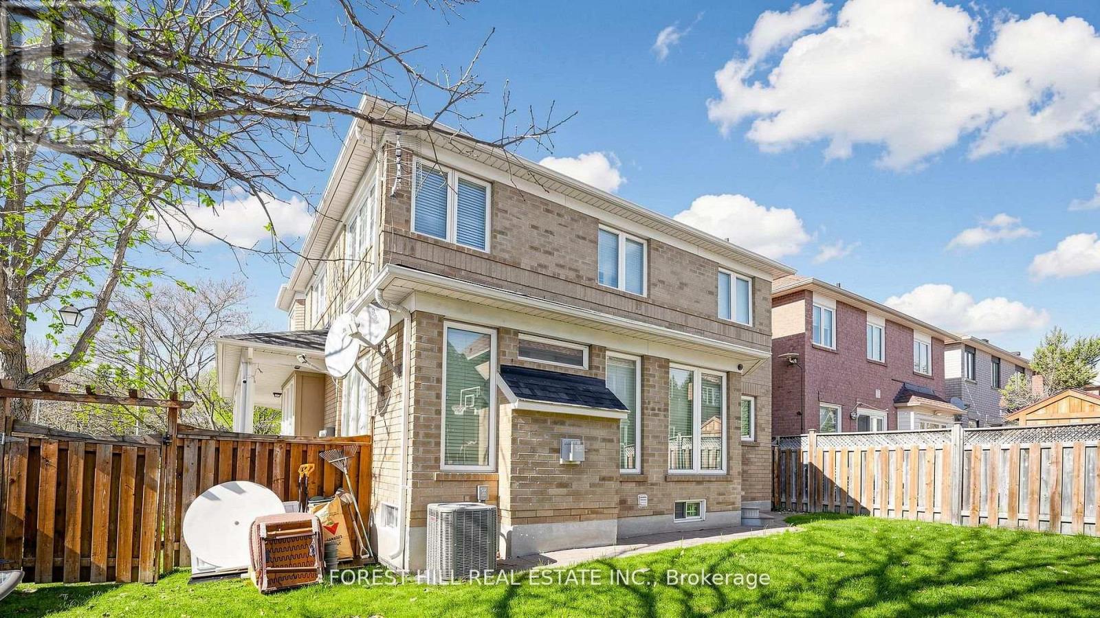 51 WINSTON CASTLE DRIVE - 40