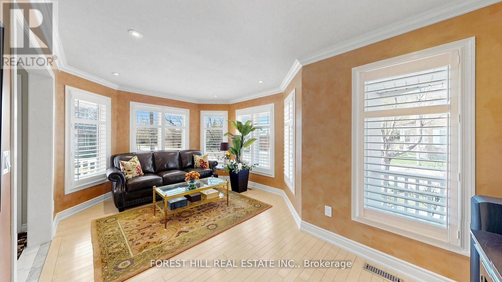 51 WINSTON CASTLE DRIVE - 5
