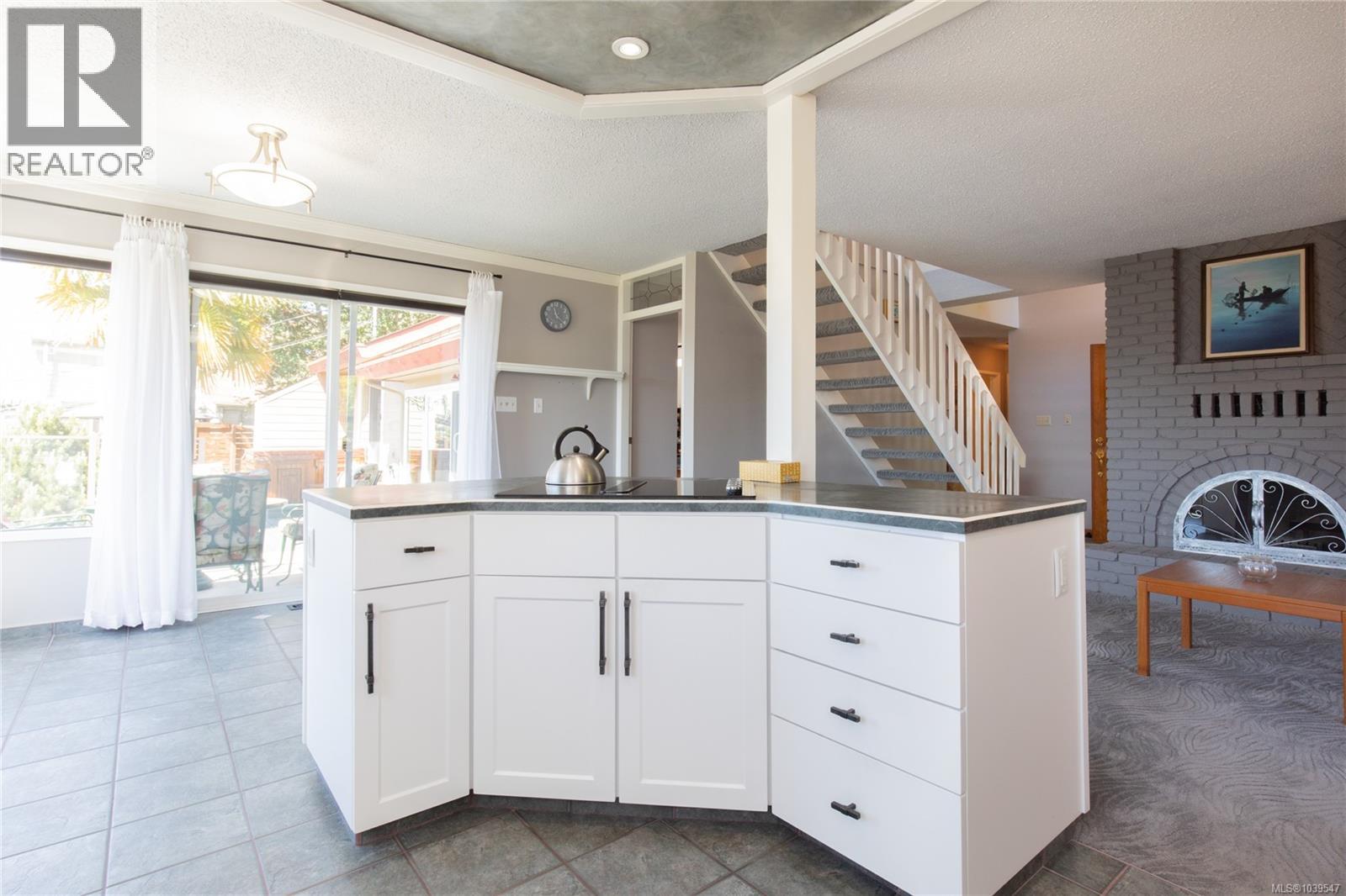 1599 Knight Court Rd - 7