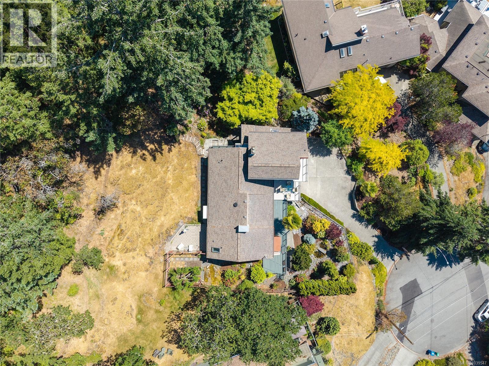 1599 Knight Court Rd - 53