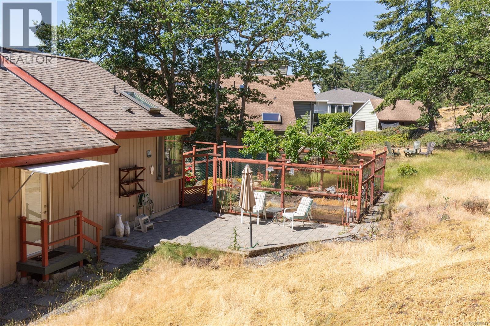 1599 Knight Court Rd - 43