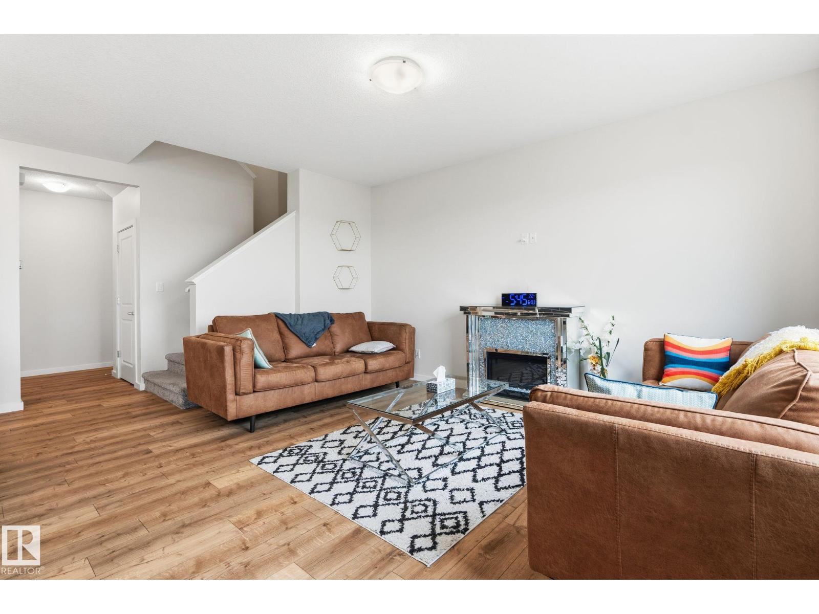 20011 26 NW NW - 7