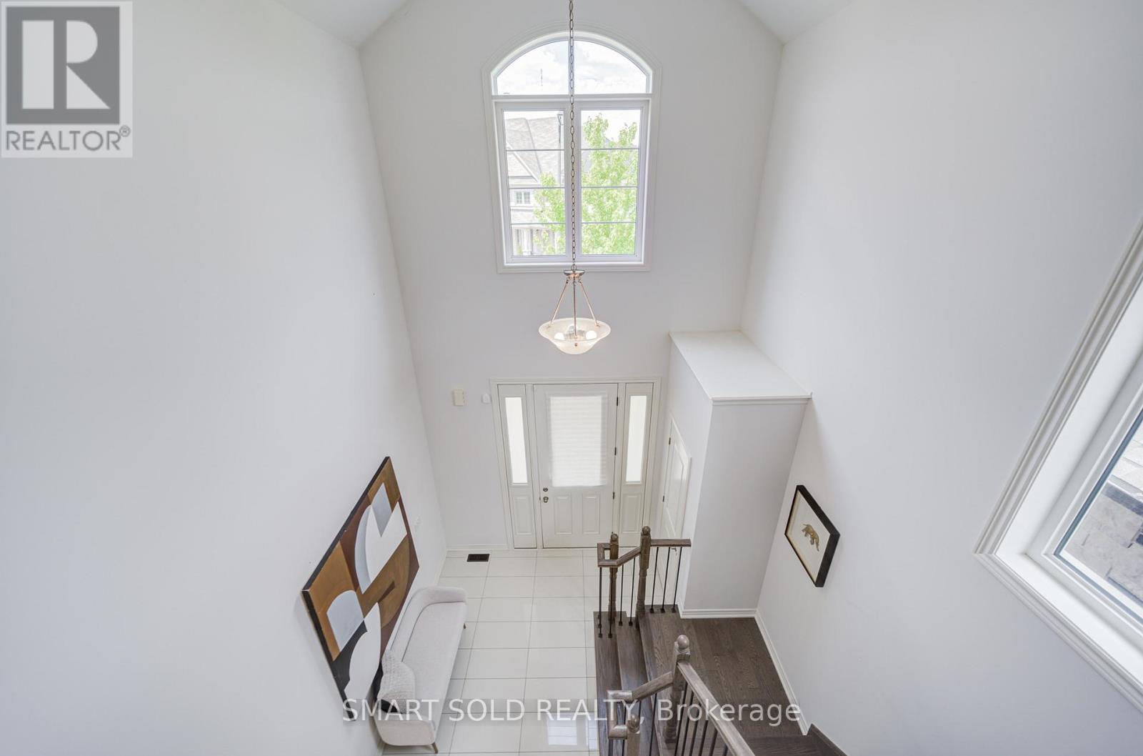 15 FOREST EDGE CRESCENT - 29
