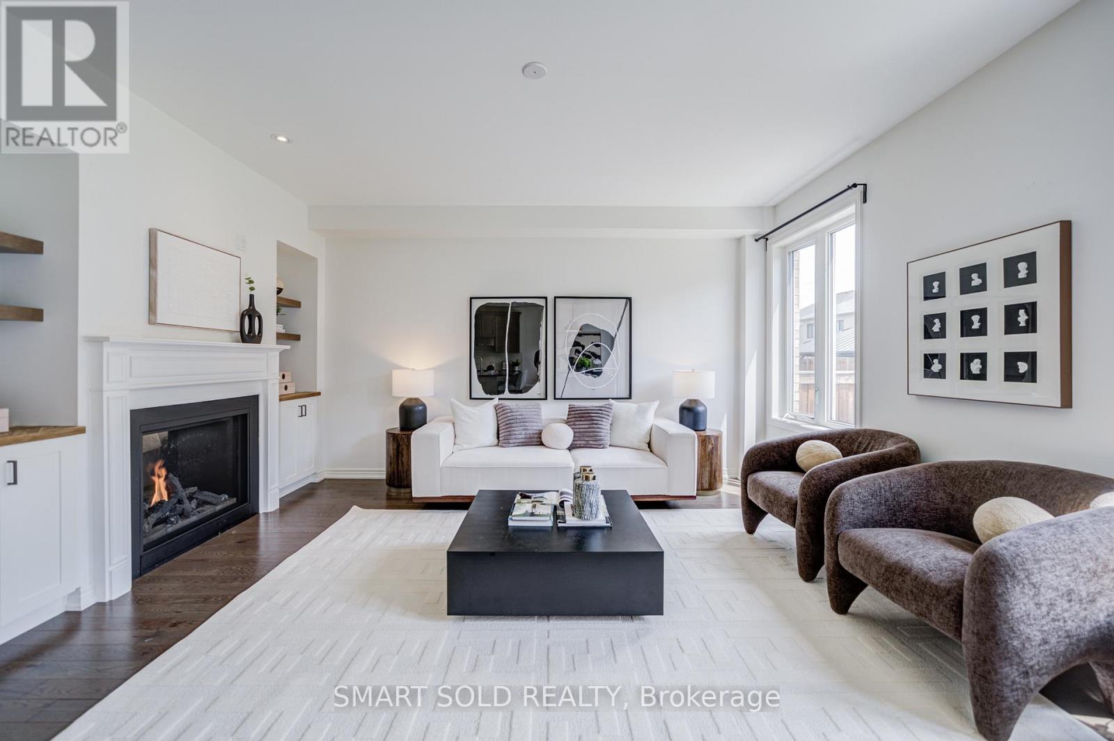15 FOREST EDGE CRESCENT - 18