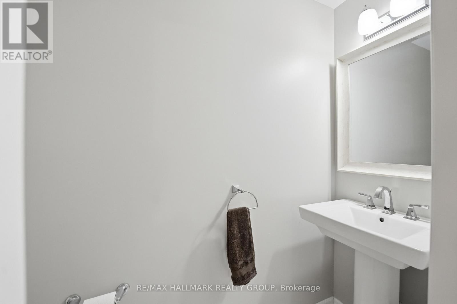 670 DANACA PRIVATE - 31