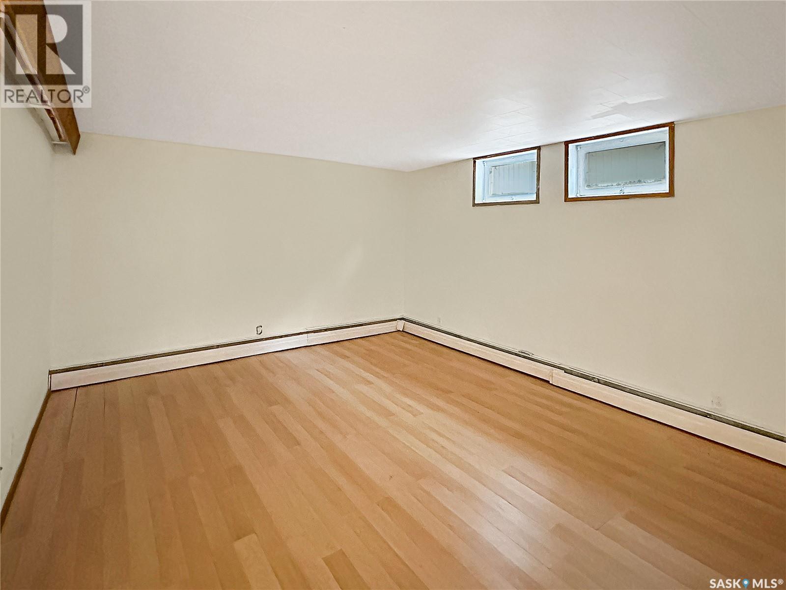 208 Lorne STREET - 10