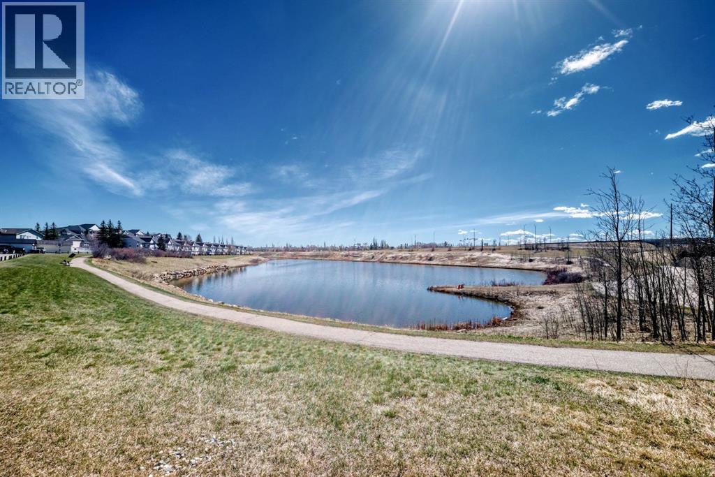 #321 8 Prestwick Pond Terrace SE - 45