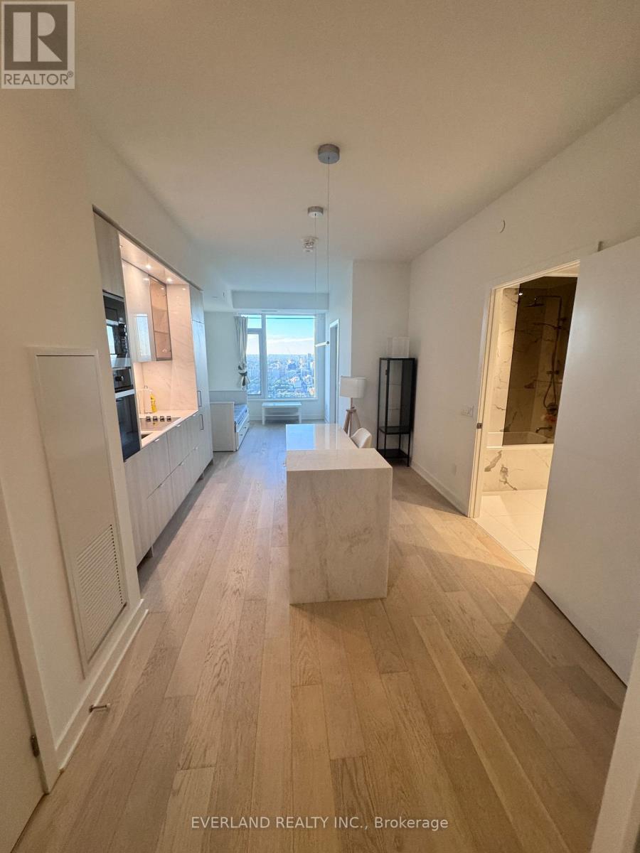 #4803 11 YORKVILLE AVENUE - 1