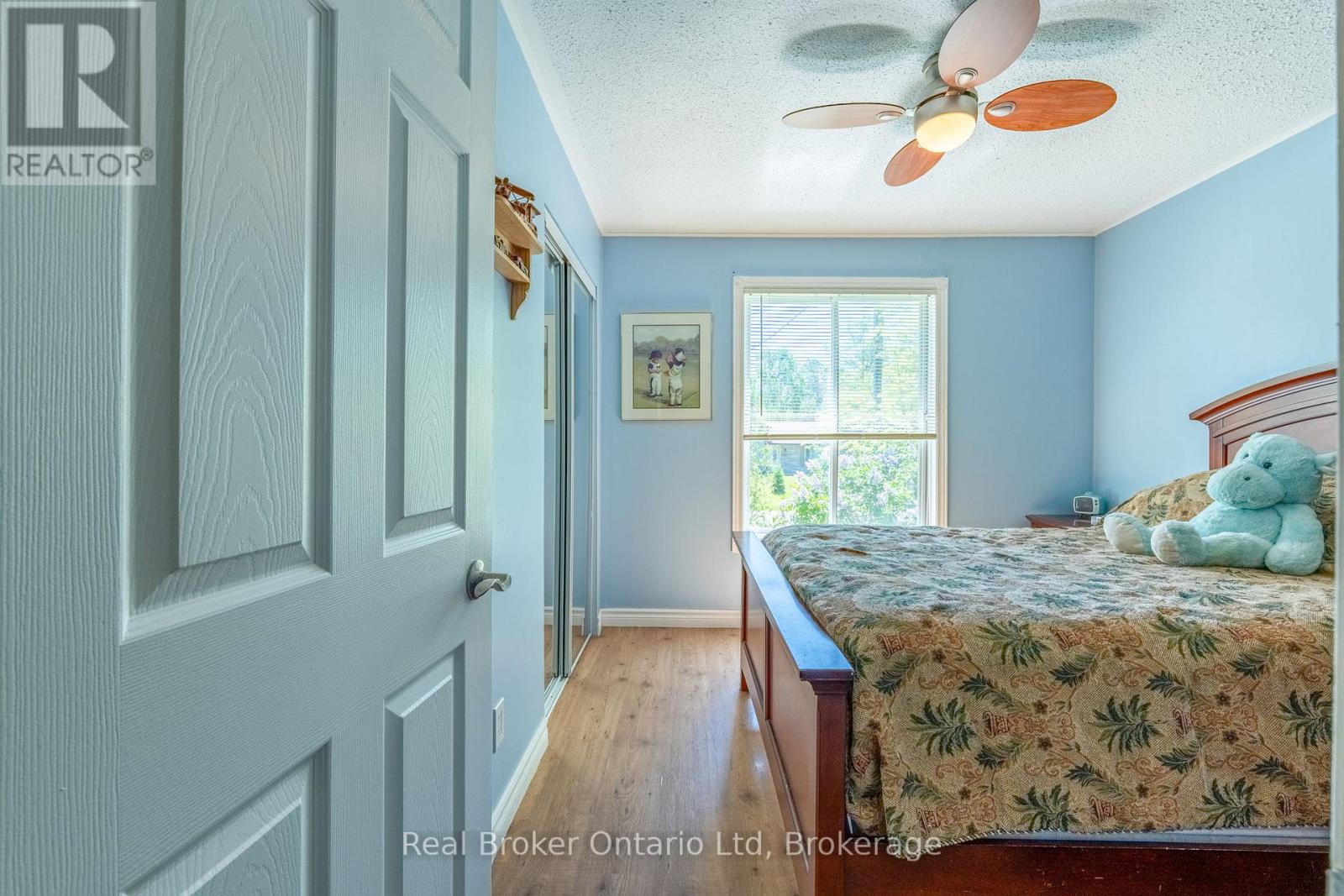1032 CAMERON STREET - 15