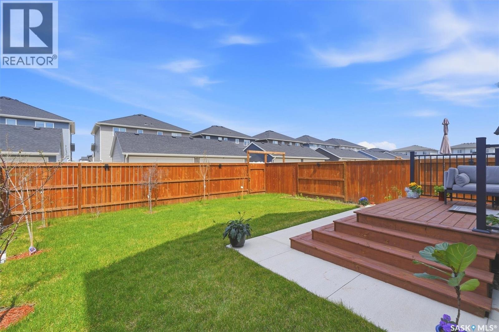 259 Skopik CRESCENT - 48
