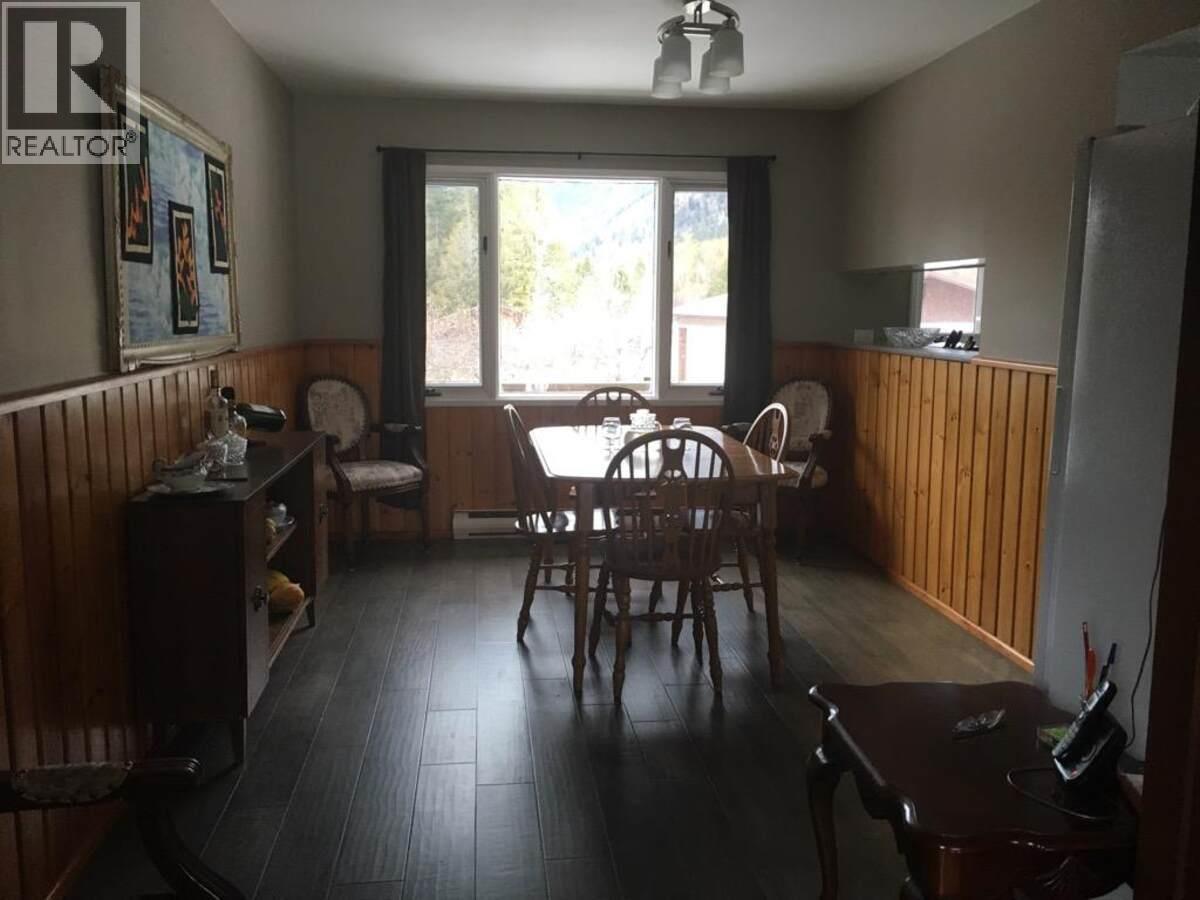 4856 32 Street - 28