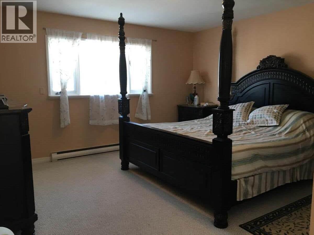 4856 32 Street - 31