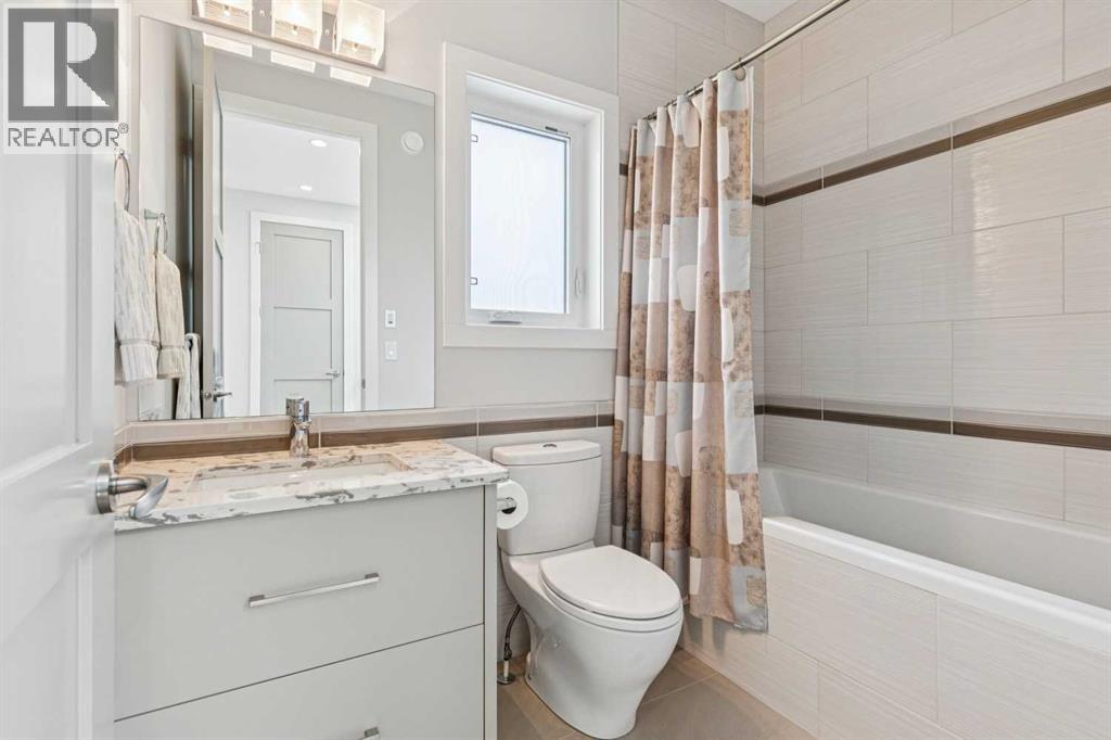 1714 Bowness Road NW - 33