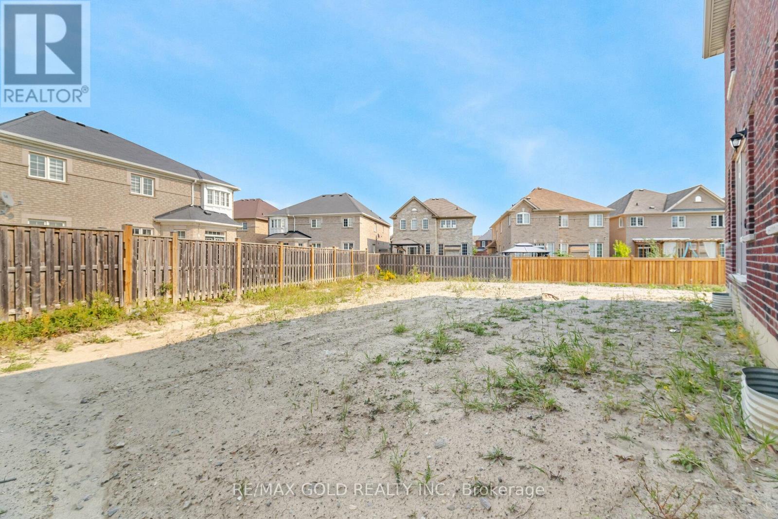 31 DOLOMITE DRIVE - 8