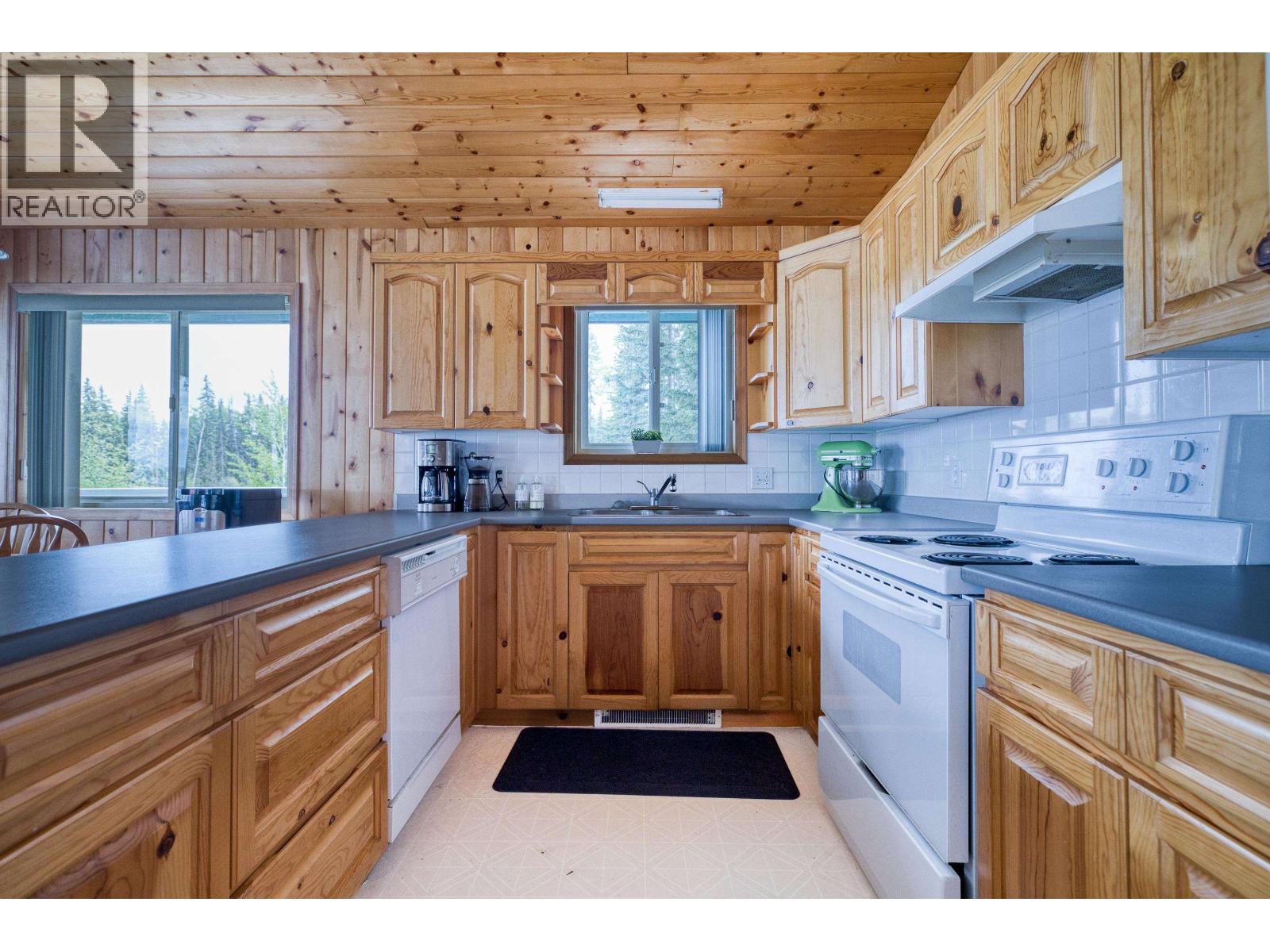 7607 NORTH POINT ROAD - 4