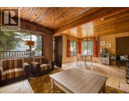 7607 North Point Road, 100 Mile House, BC V0K1X1 Photo 27