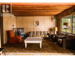 7607 North Point Road, 100 Mile House, BC V0K1X1 Photo 34