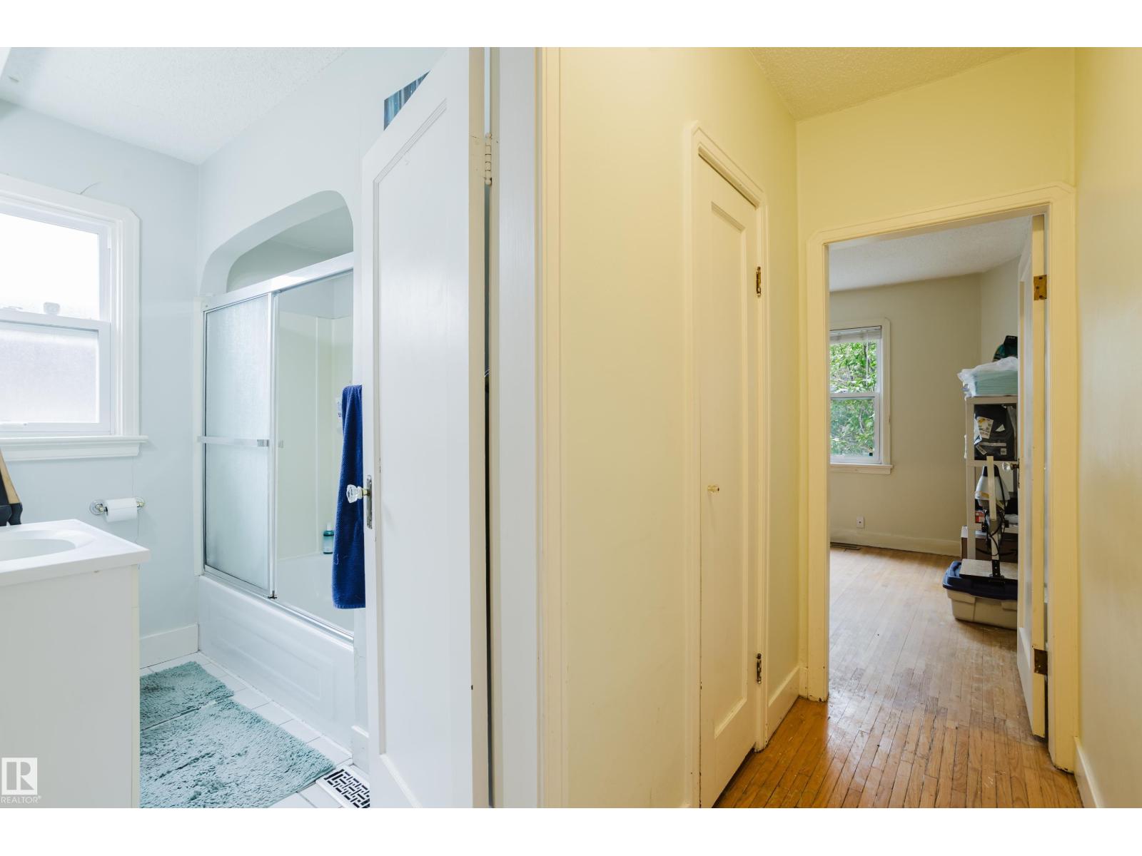11158 65 ST NW - 20