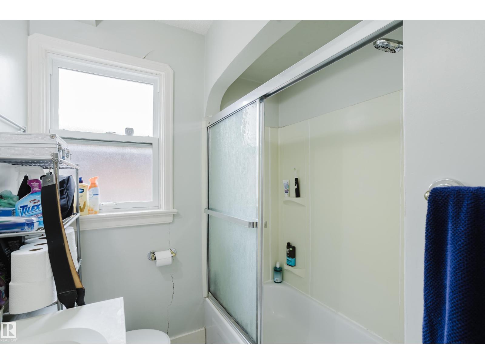 11158 65 ST NW - 23