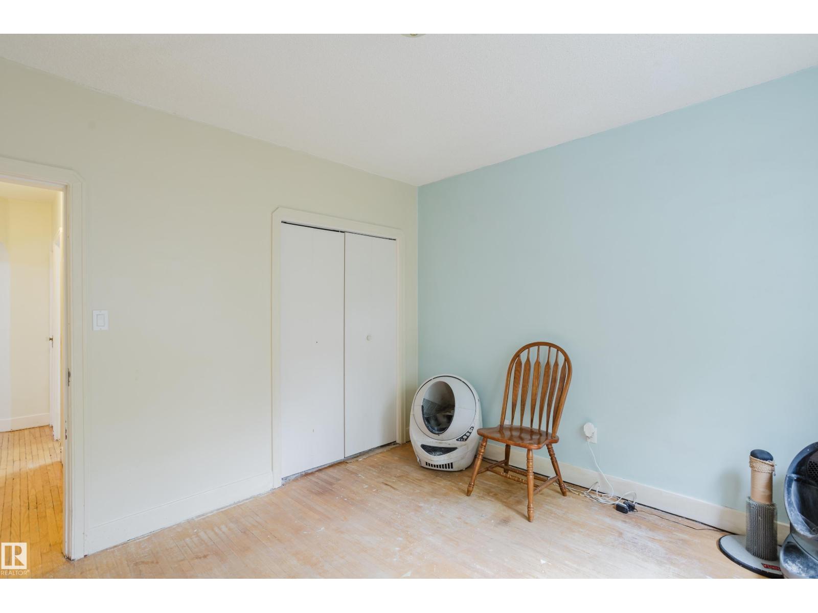 11158 65 ST NW - 25