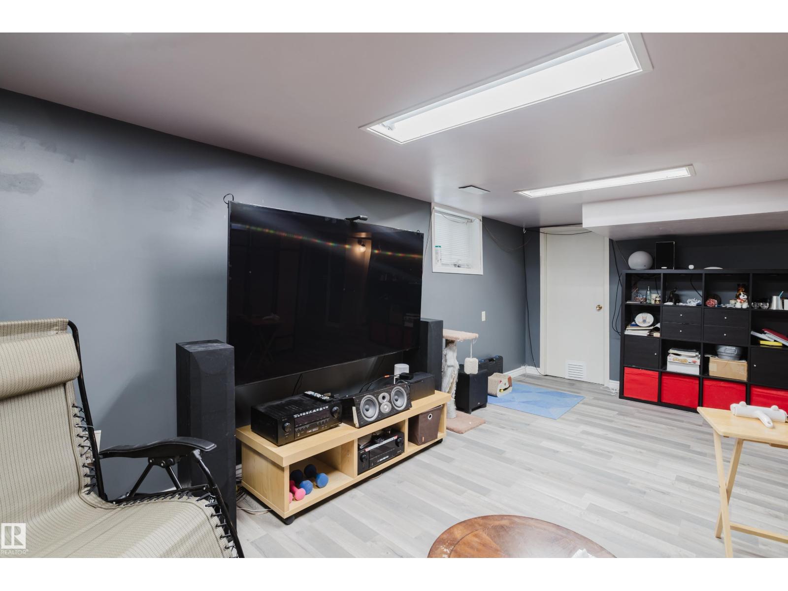 11158 65 ST NW - 33