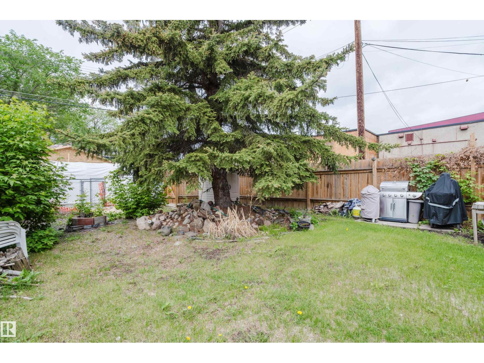 11158 65 ST NW - 43