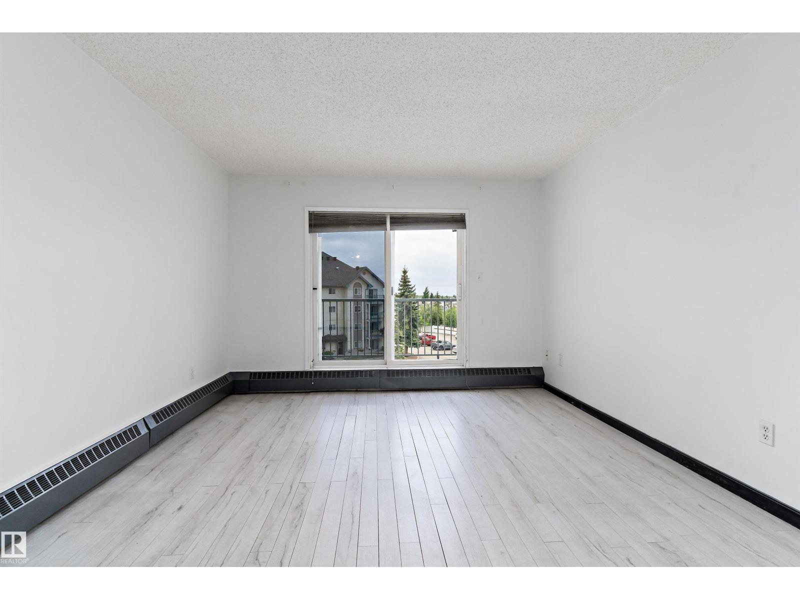 #420 6720 158 AV NW - 15