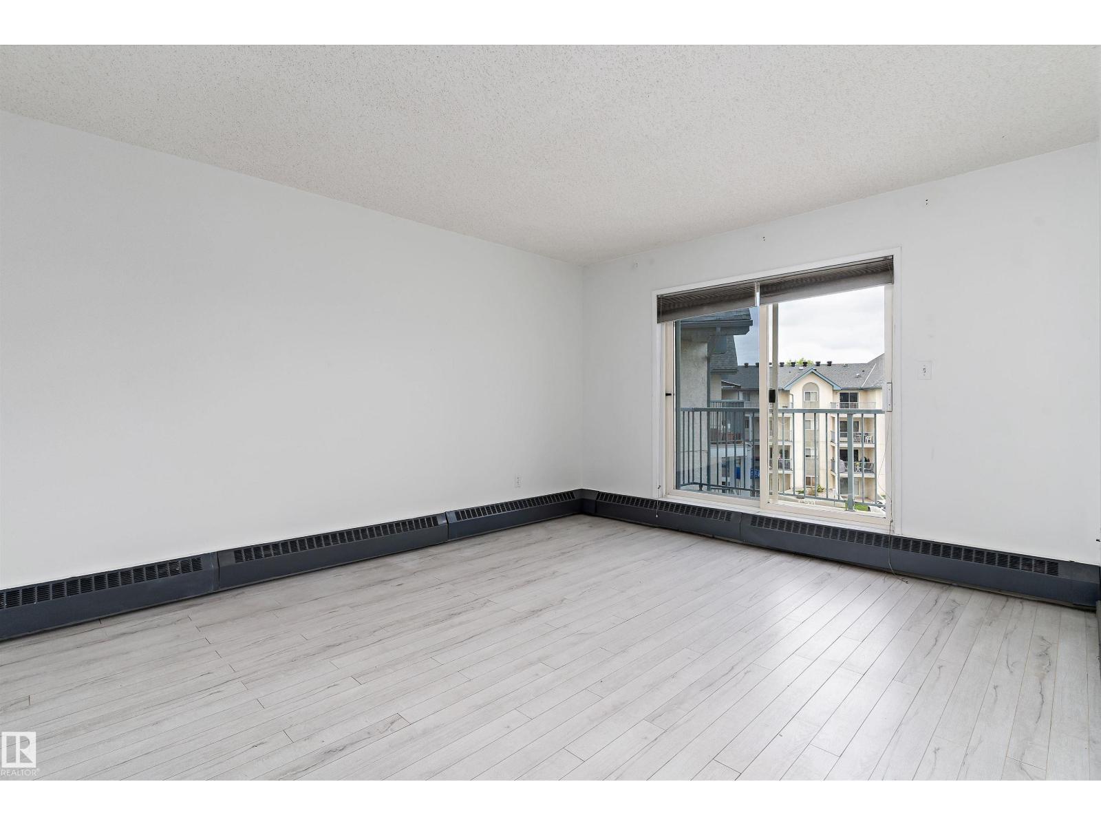 #420 6720 158 AV NW - 16