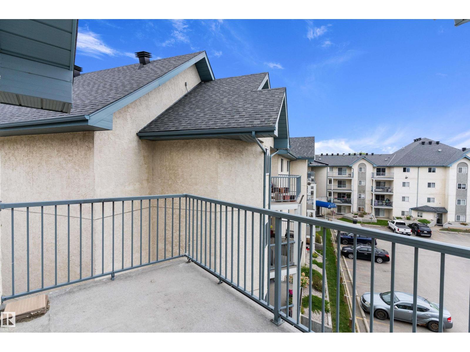 #420 6720 158 AV NW - 24