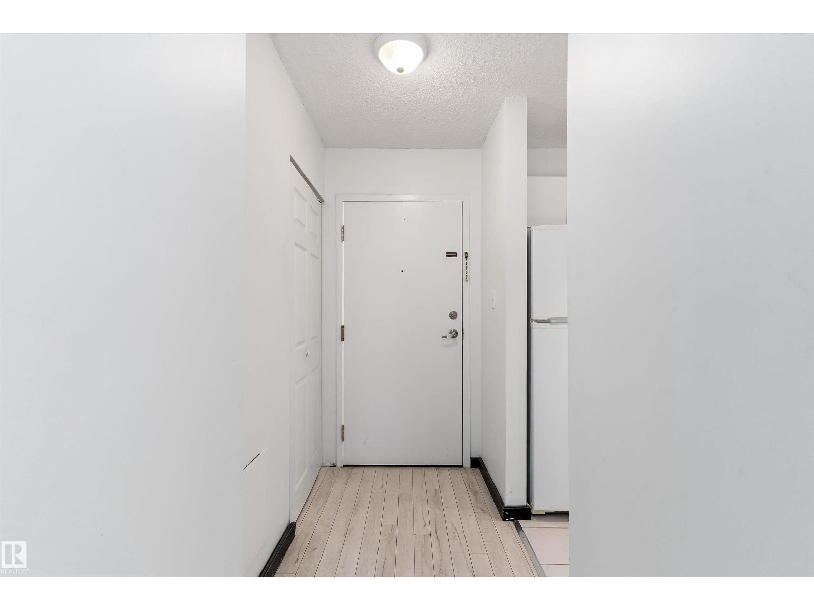 #420 6720 158 AV NW - 4