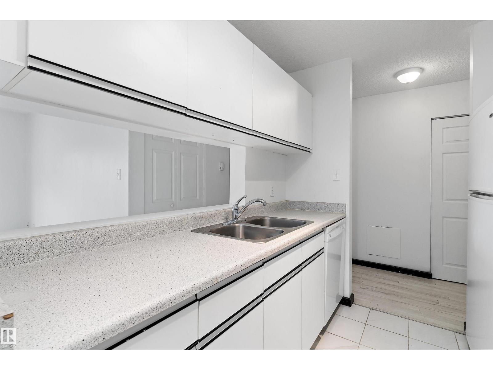 #420 6720 158 AV NW - 7