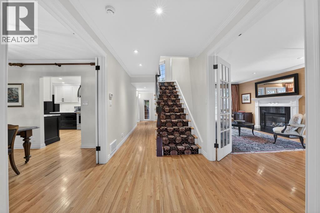 3124 Vercheres Street SW - 10