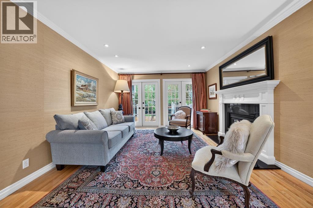 3124 Vercheres Street SW - 8