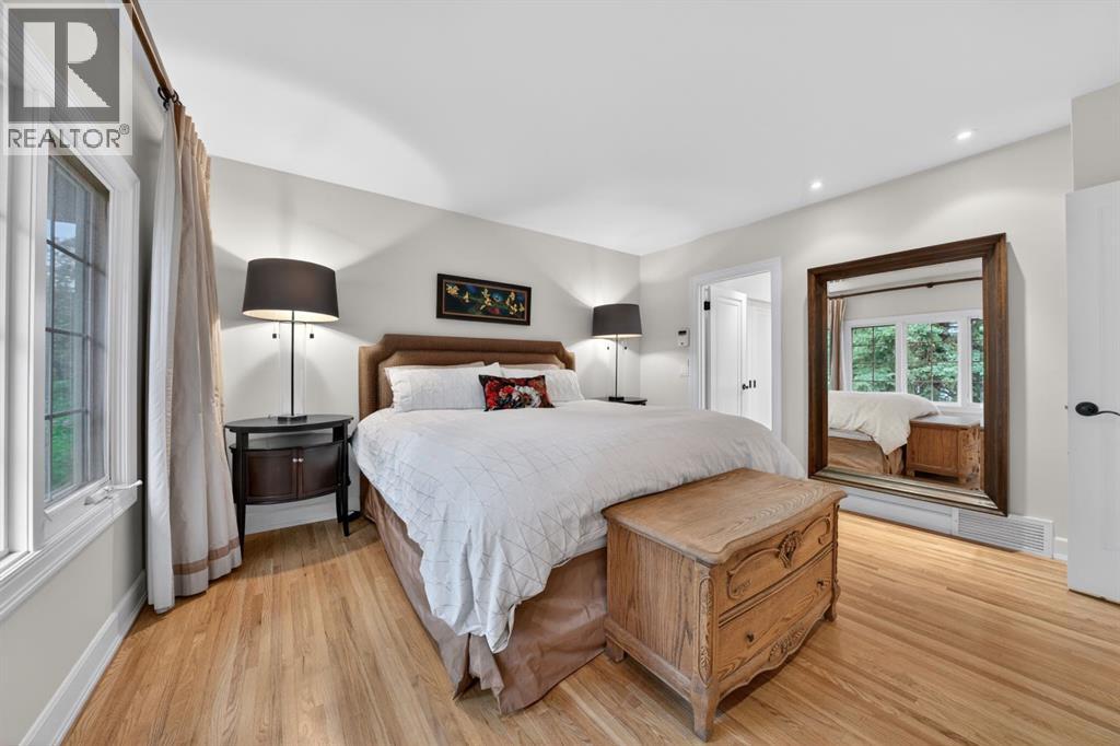 3124 Vercheres Street SW - 24