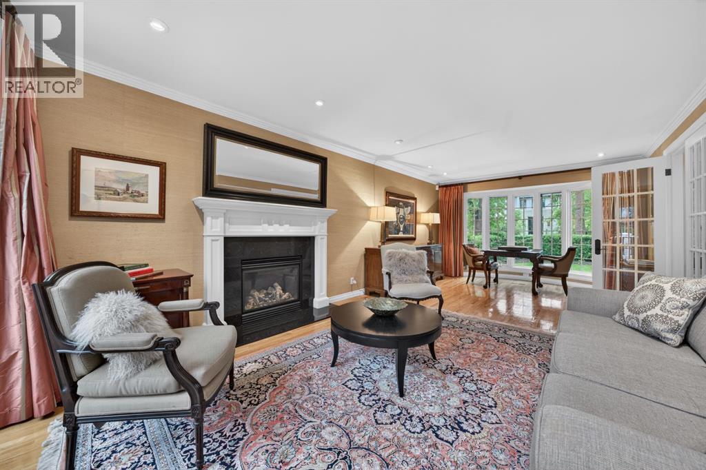 3124 Vercheres Street SW - 9