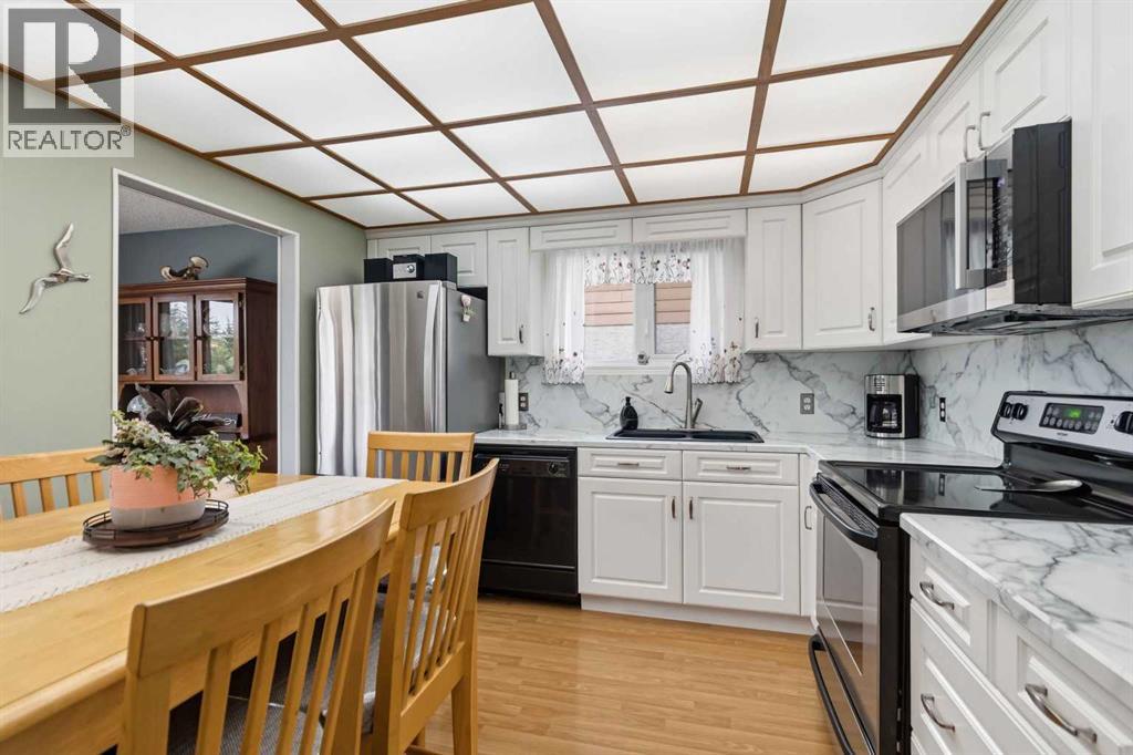 441 Signal Road - 12