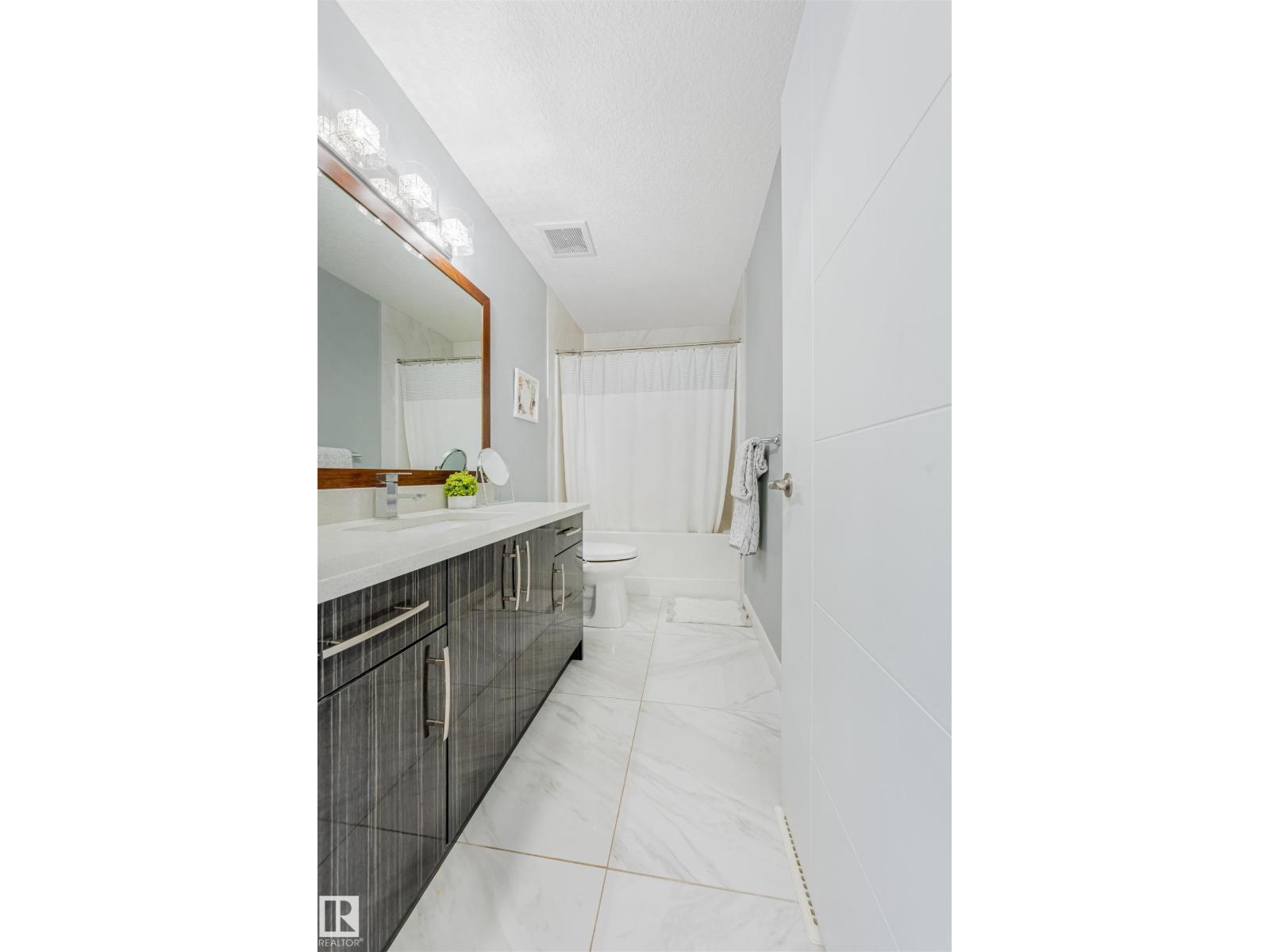 17009 62 St NW - 46