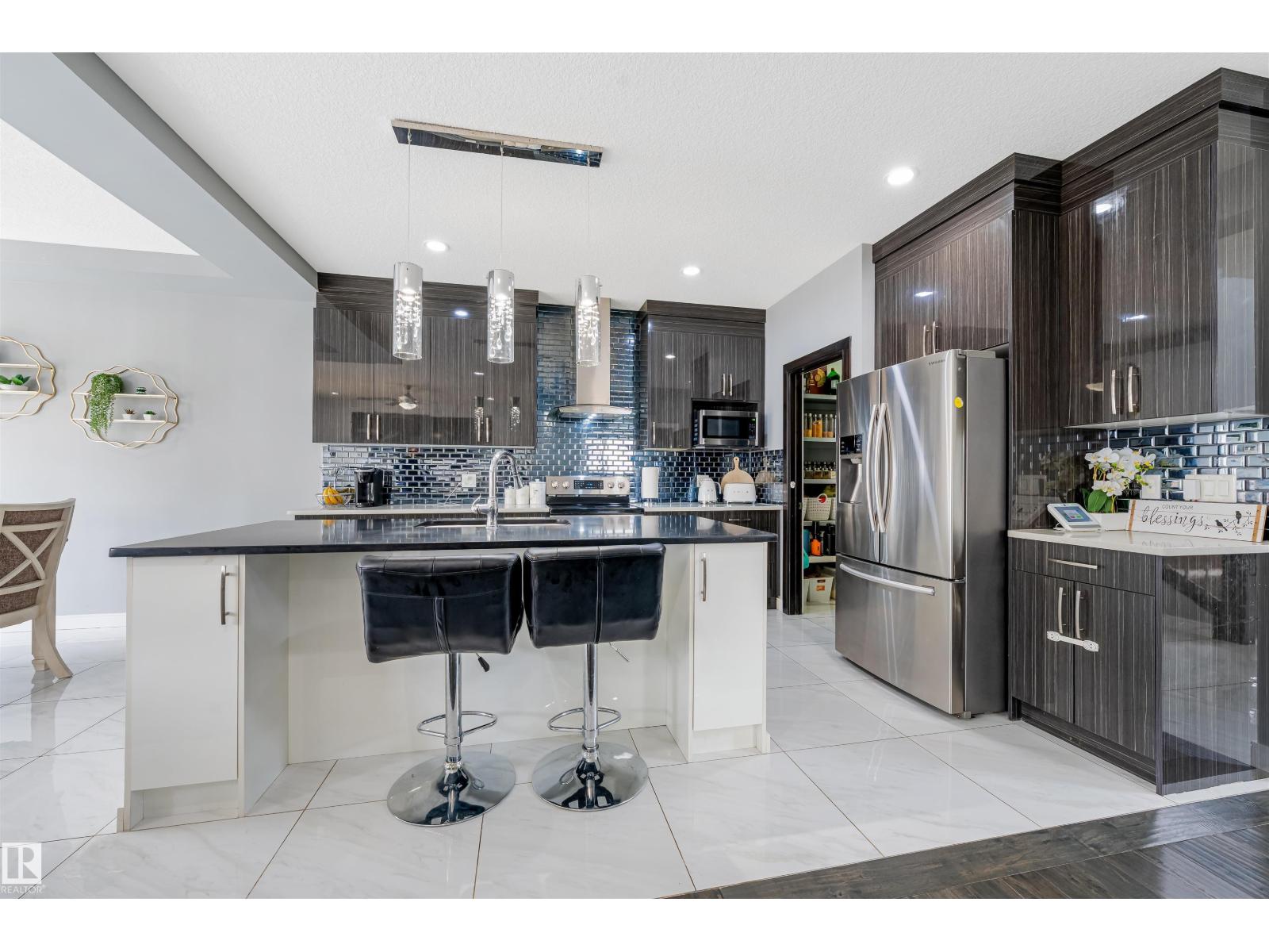 17009 62 St NW - 26