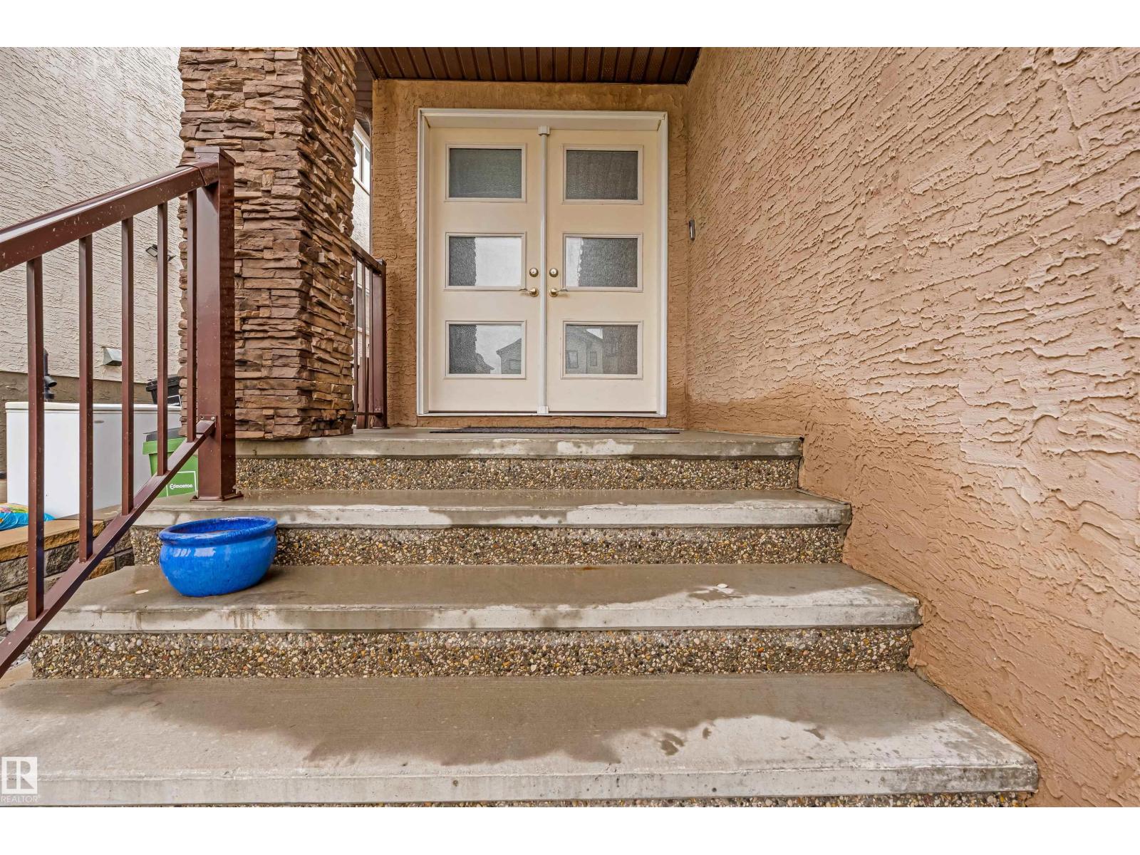 17009 62 St NW - 6
