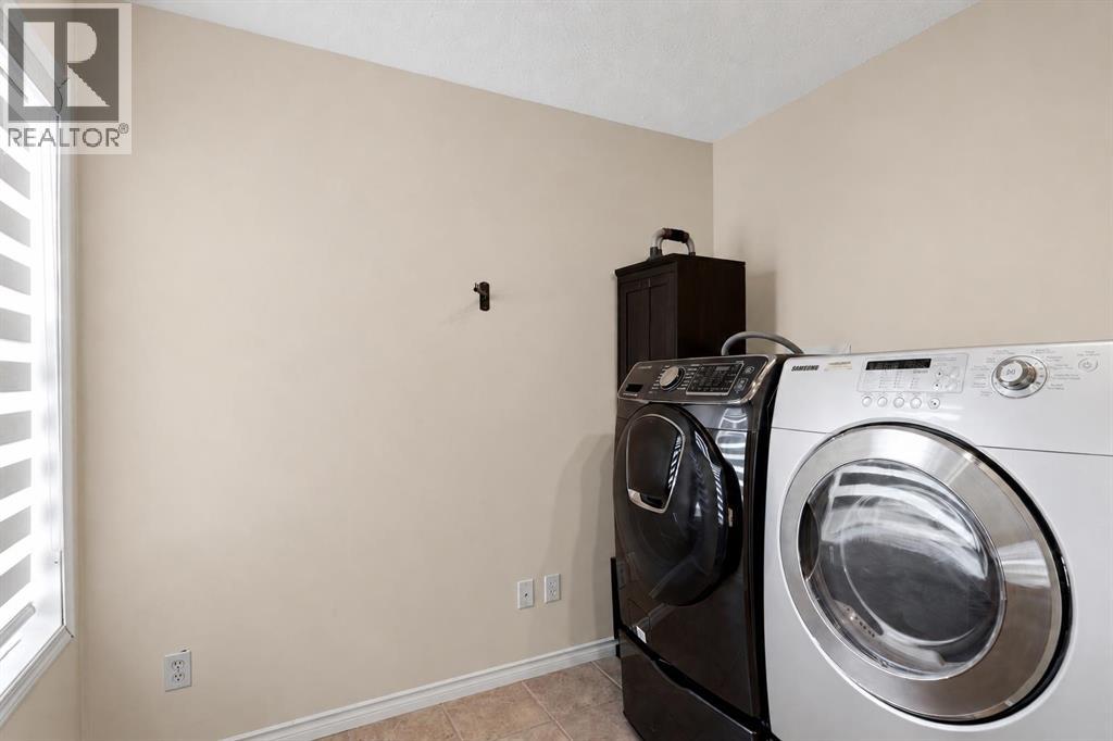 212 Willowmere Close - 26