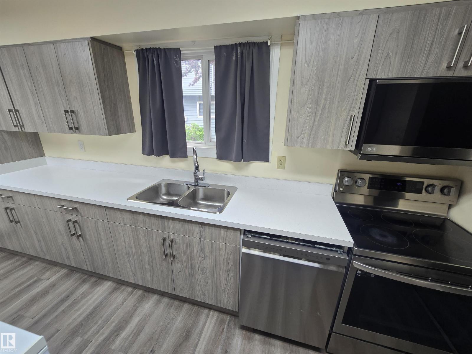 #2 4403 RIVERBEND RD NW - 57