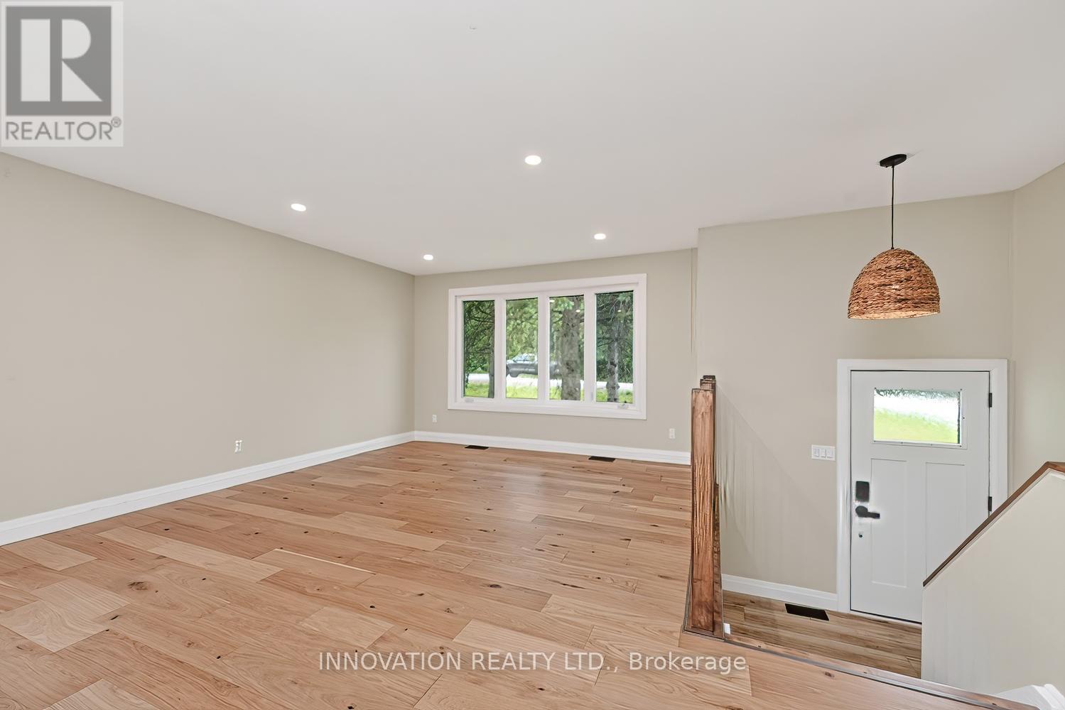 6535 RIDEAU VALLEY DRIVE N - 6
