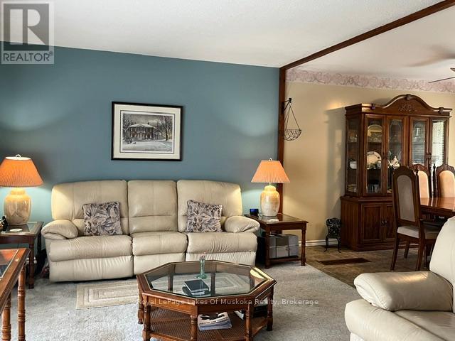 25 FITZ AVENUE - 7