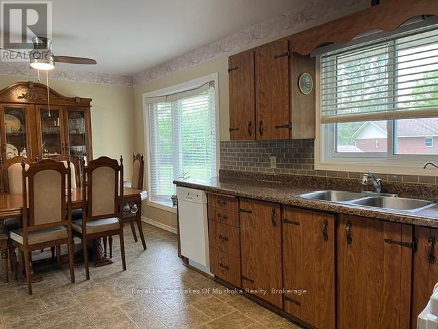 25 FITZ AVENUE - 8