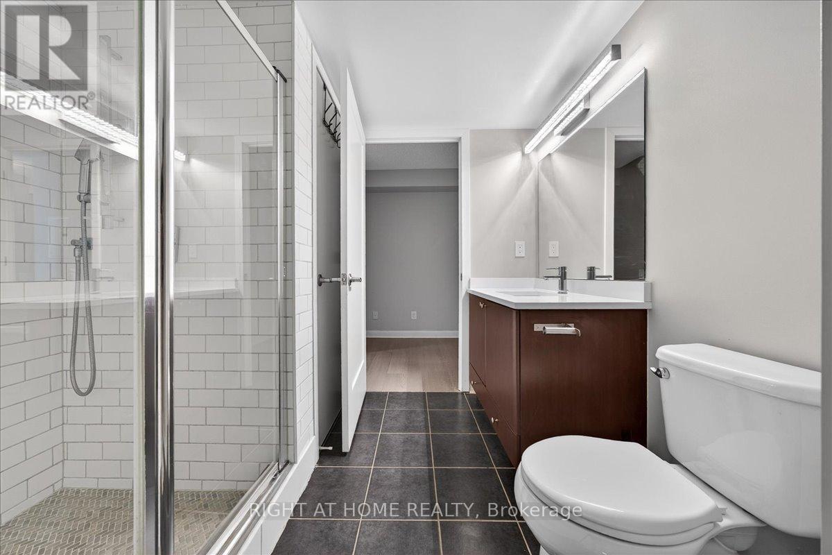 #827 525 WILSON AVENUE - 21